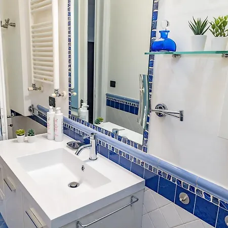 Apple House Al Duomo By Wonderful Italy *